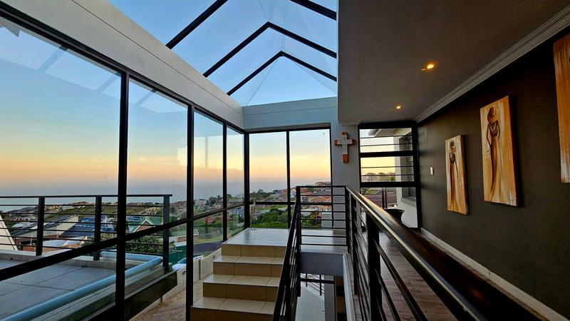 5 Bedroom Property for Sale in Dana Bay Western Cape